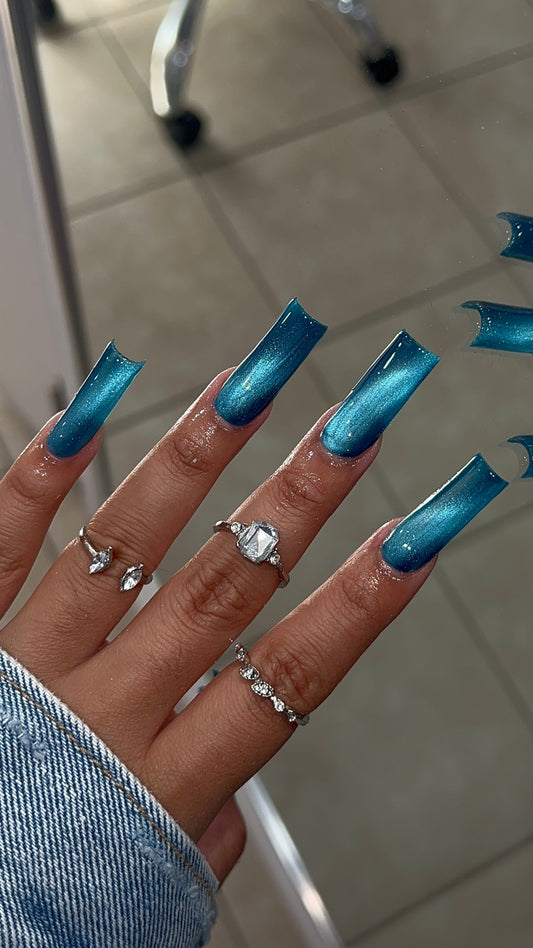 Cat Eye Gel Polishes