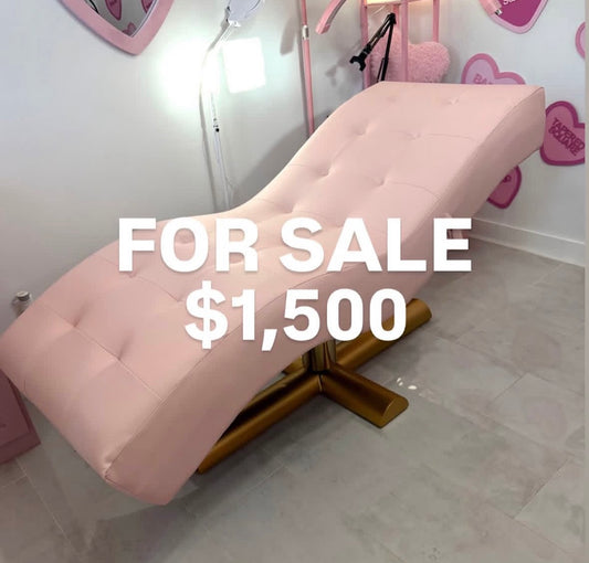 Lash Bed: PICK UP ONLY