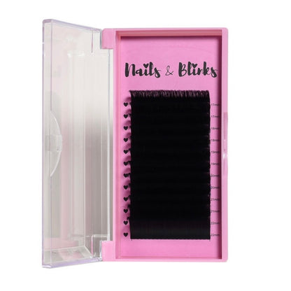 Easy Fanning Lashes